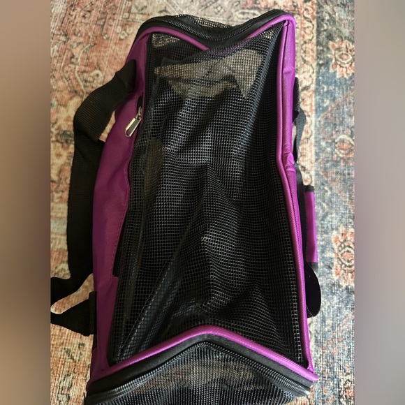 🆕 Soft-Sided Pet Carrier Bag (Medium, Purple) - Picture 9 of 10